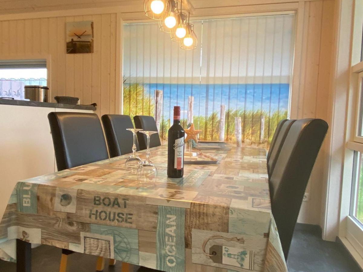 Ferienhaus Meerzeit Schweiburg Esterno foto
